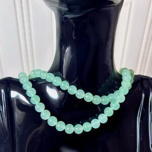 Chalcedony Vary Green 8mm Loose Beads (1 strand 15”-16”)